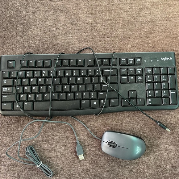 Logitech keyboard & mouse - Picture 2 of 12